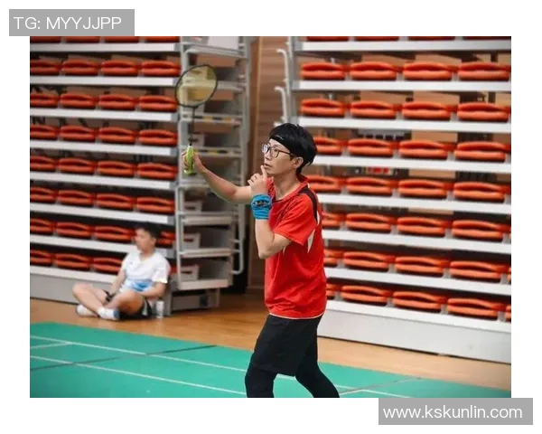 重庆羽毛球队意识争议引发热议球员心理素质与团队协作的深思